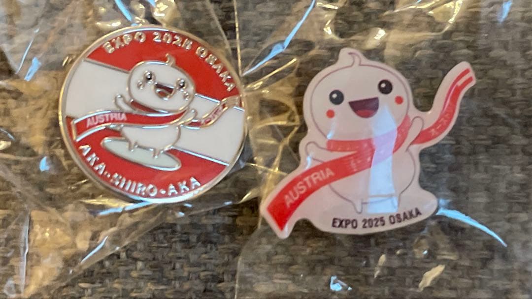 大阪　関西万博　オーストリア館 ピンバッチ