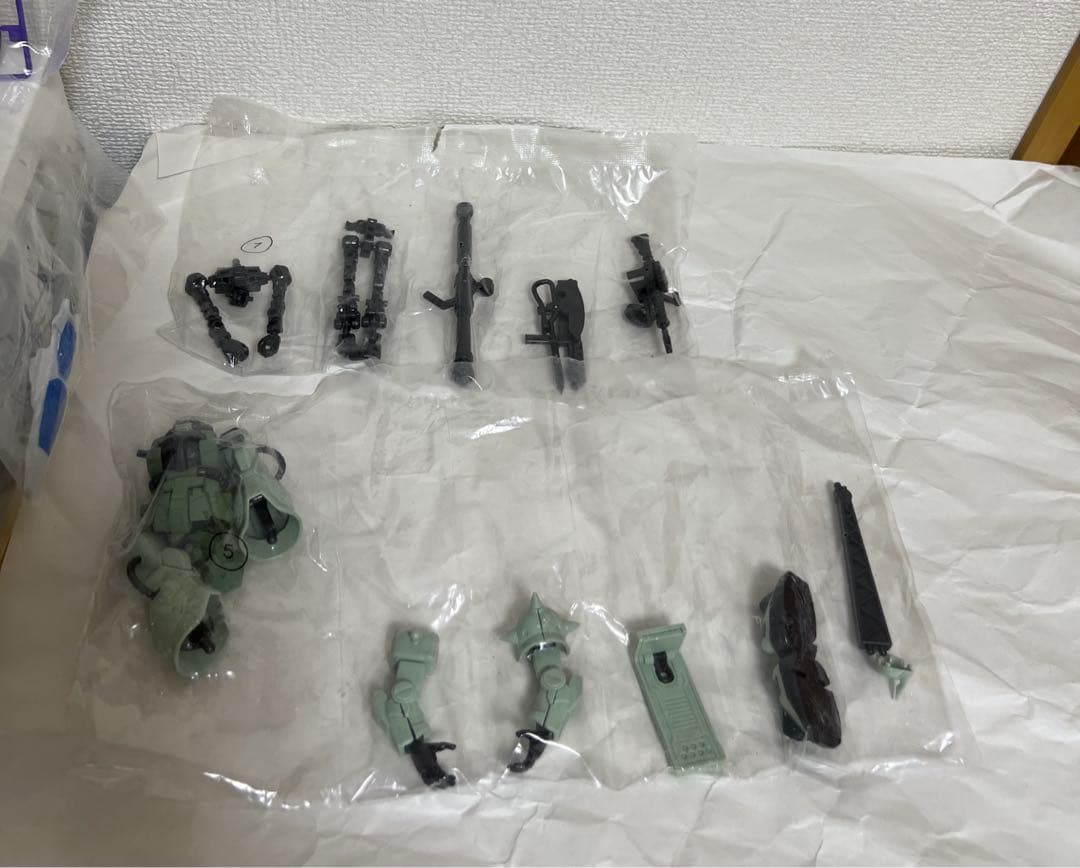 ガンダムプラモデルのセット