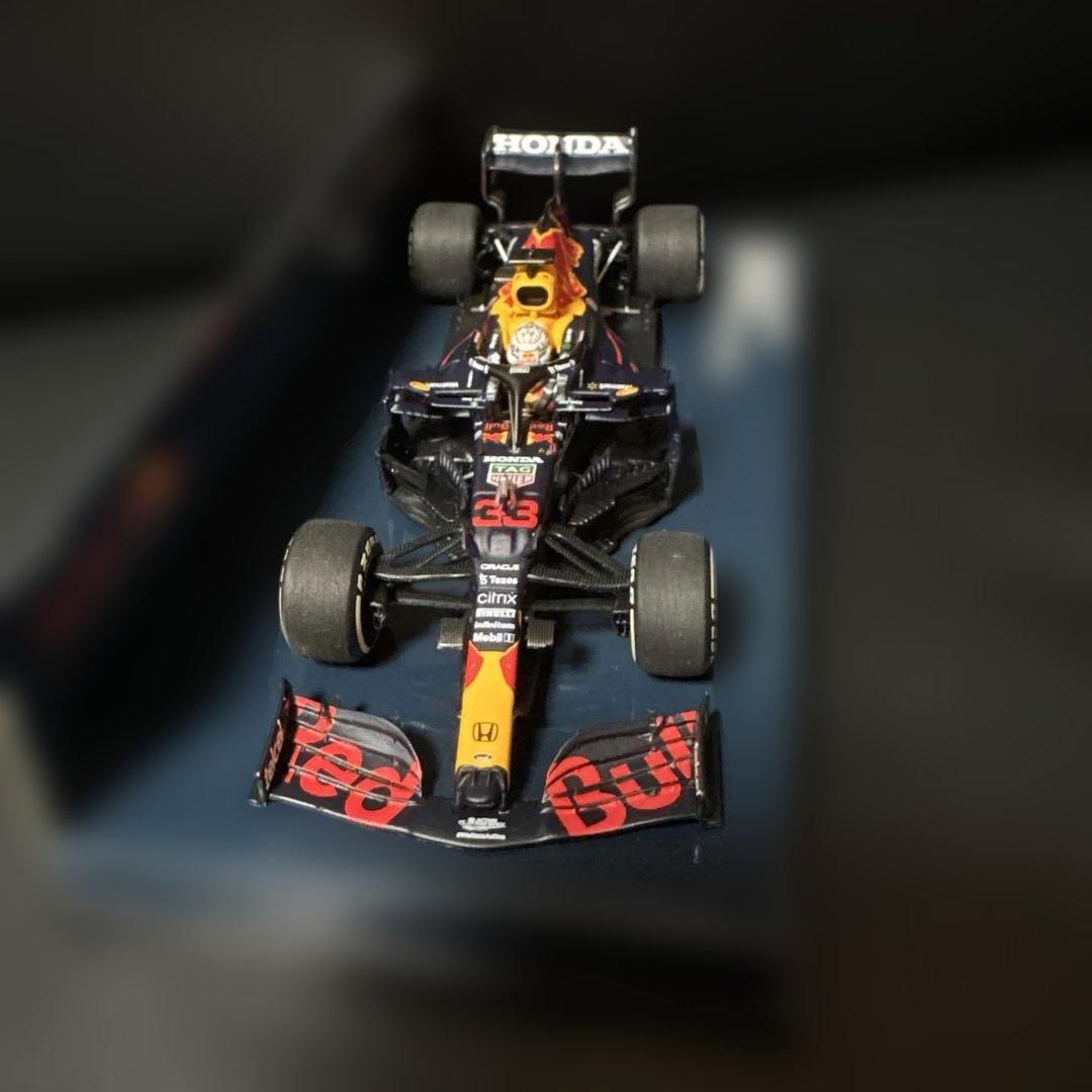 F1ミニカー レッドブル　フェルスタッペン　2021 年