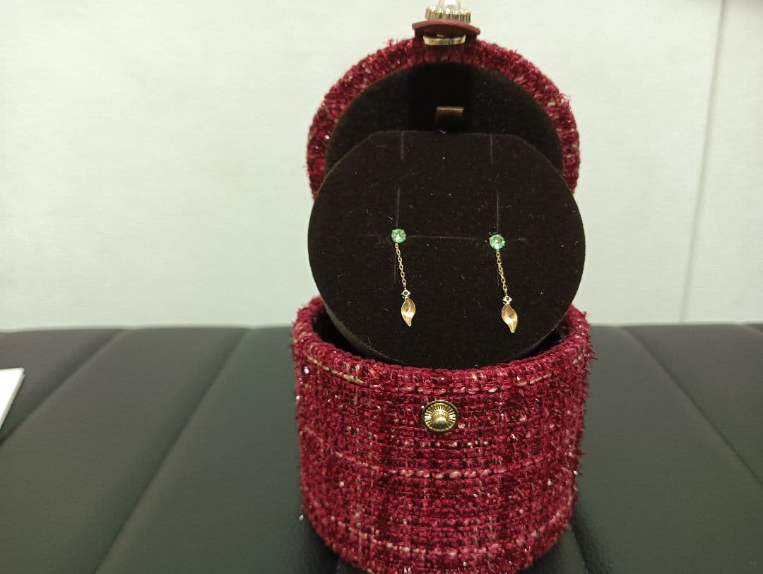 【美品】テイクアップ　グリーントルマリンセカンドピアス＆チャーム #258