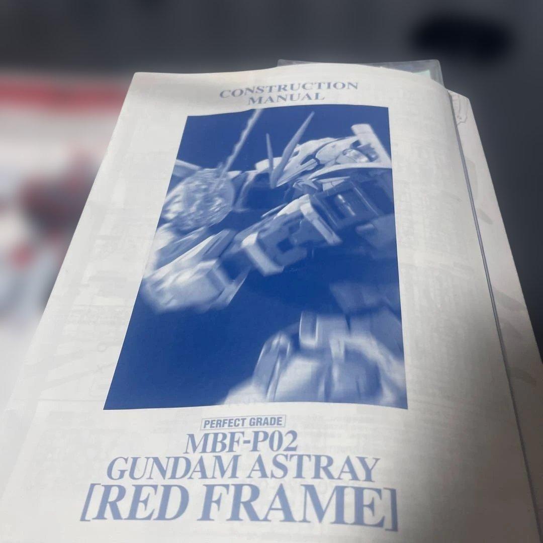 【癒し】PGガンダムアストレイ レッドフレームの組み立て済みジャンク品の出品です