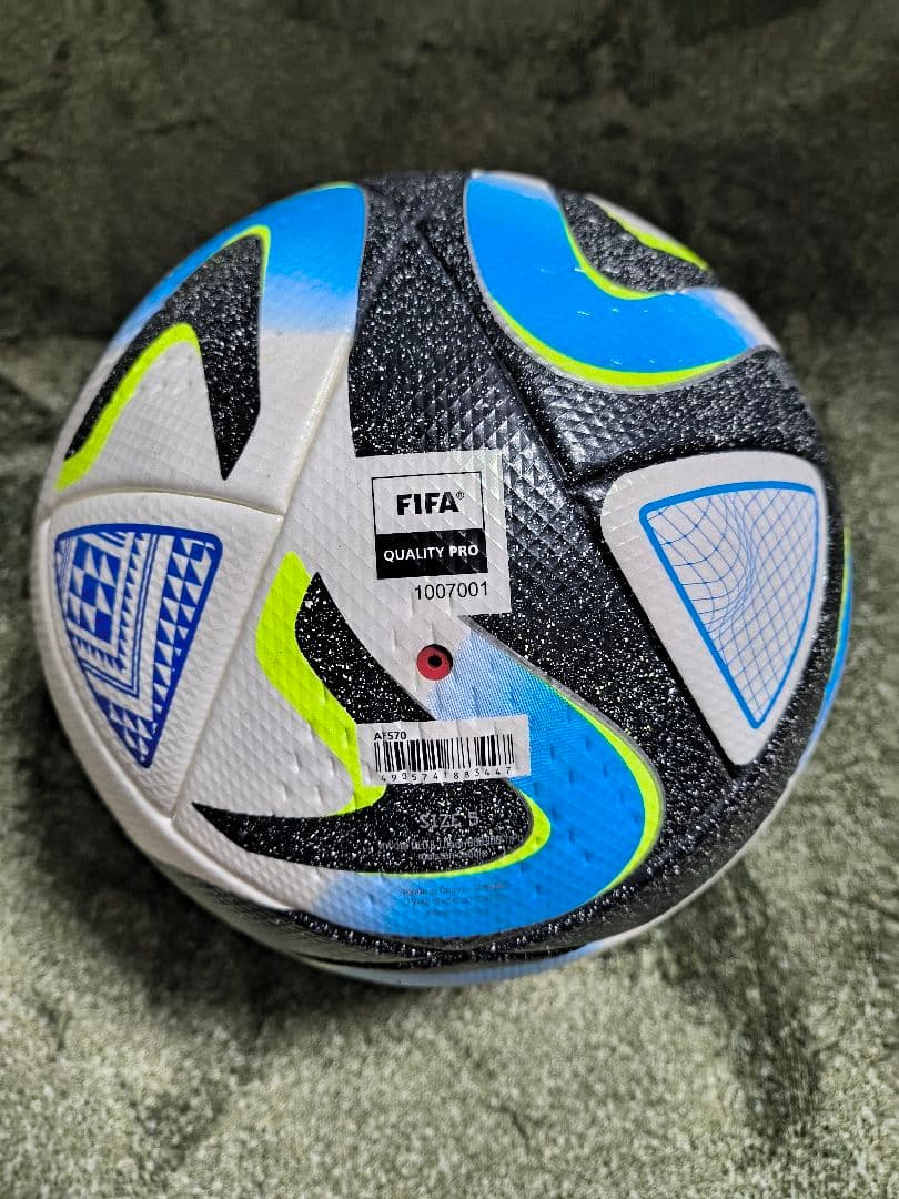 アディダス　オーシャンズプロ　サッカーボール　5号球　adidas