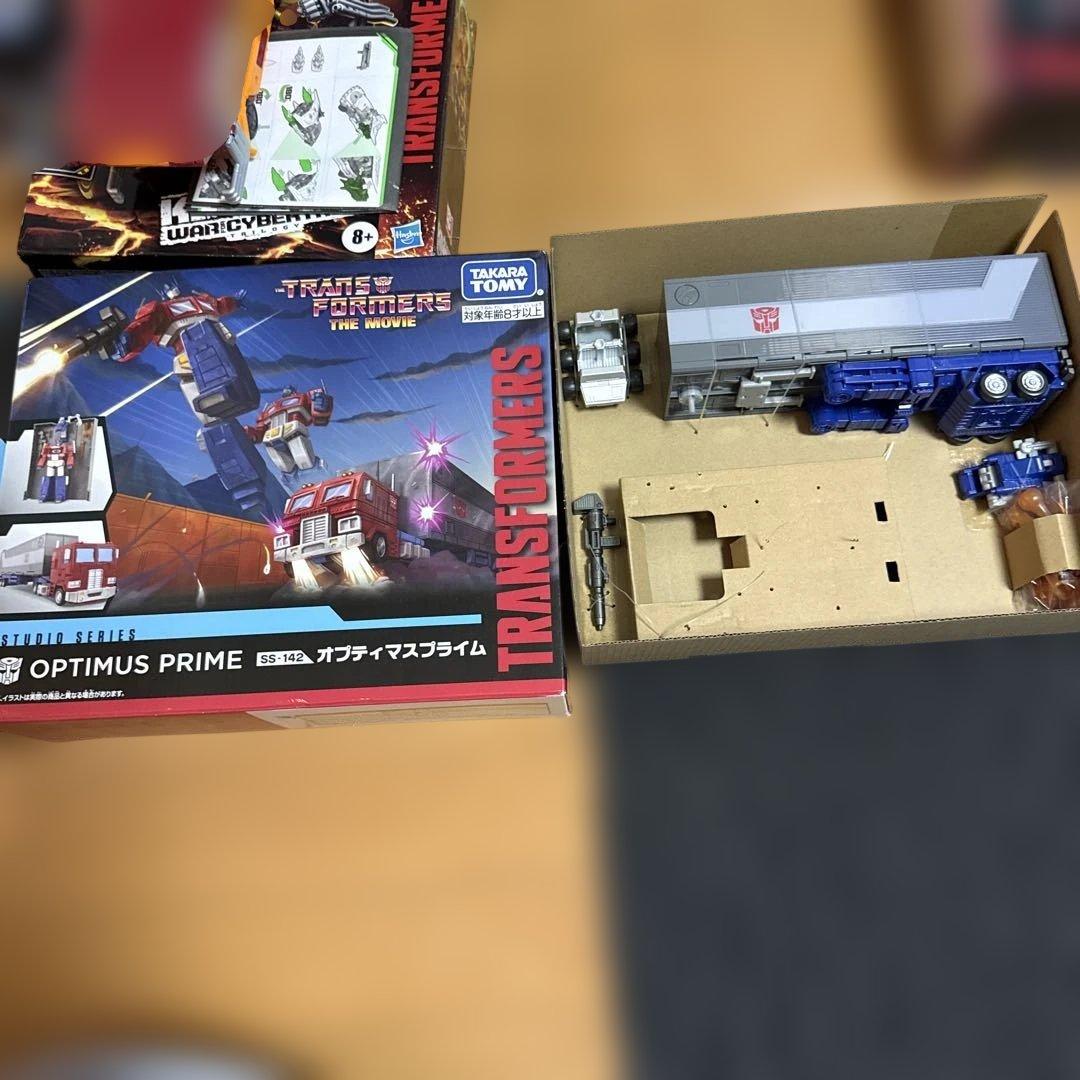 ハズブロ・タカラトミー　トランスフォーマー フィギュアセット　12体