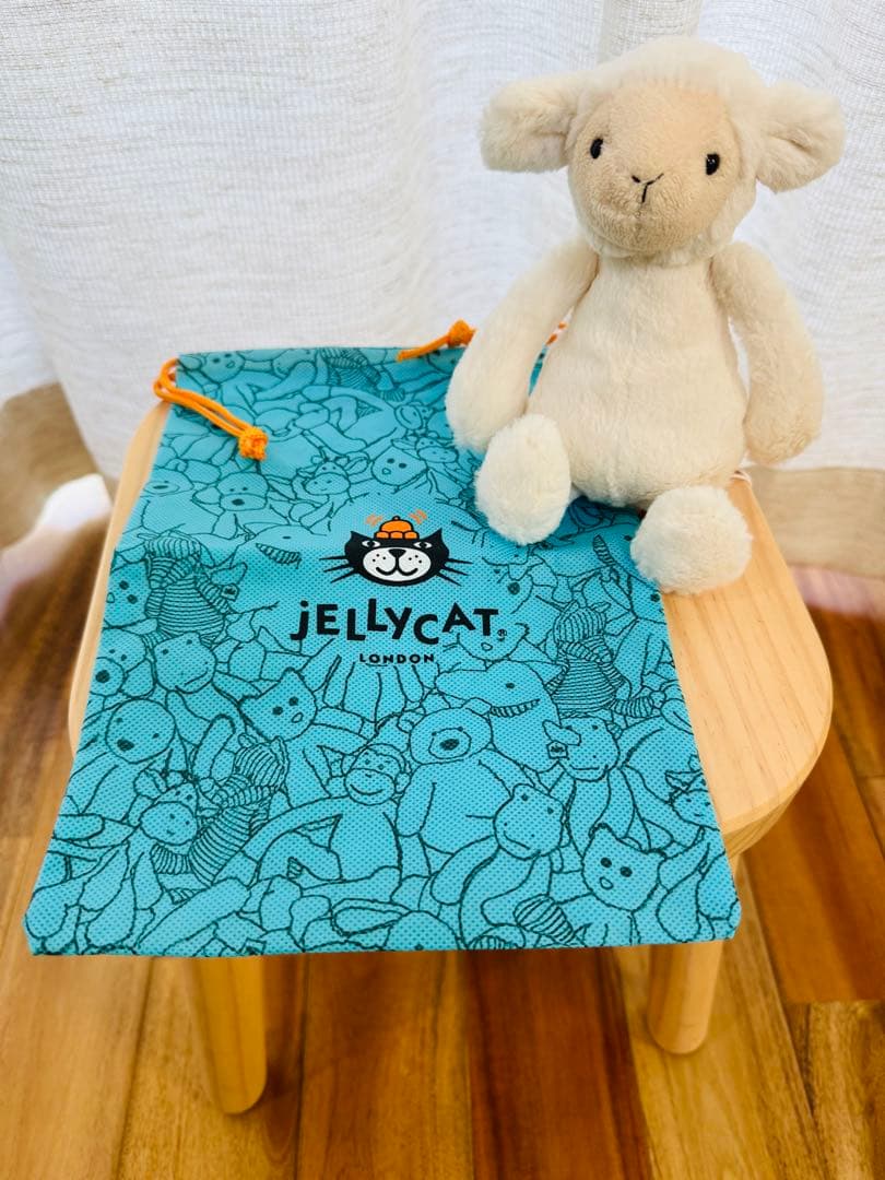 【新品】 ひつじのぬいぐるみ S