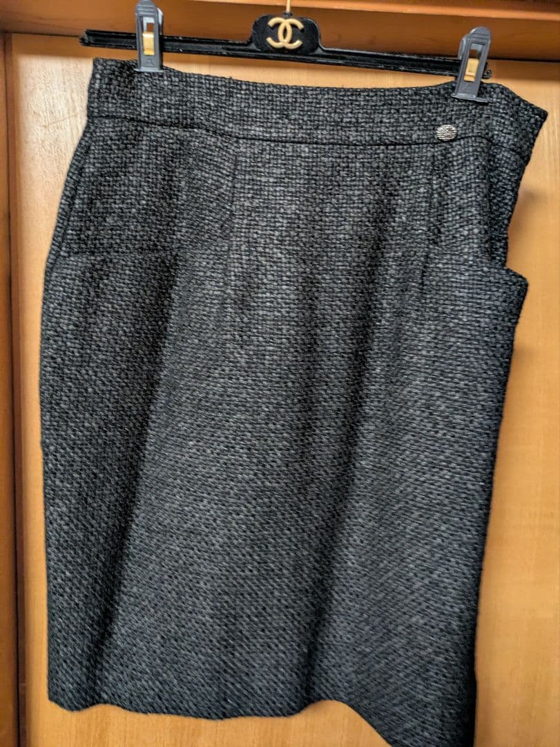 CHANEL タイトスカート 黒 42