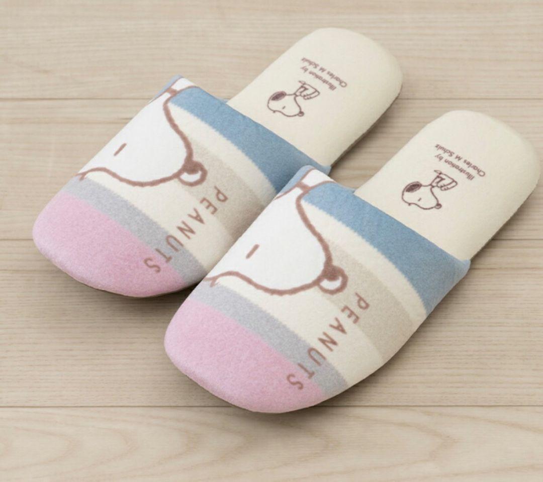 ピンク色　PEANUTS スヌーピー　トイレマットセット新品