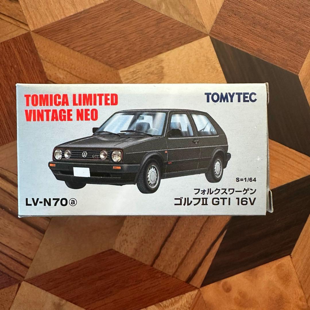トミカヴィンテージ NEO LV-N70a フォルクスワーゲン ゴルフⅡ GTI