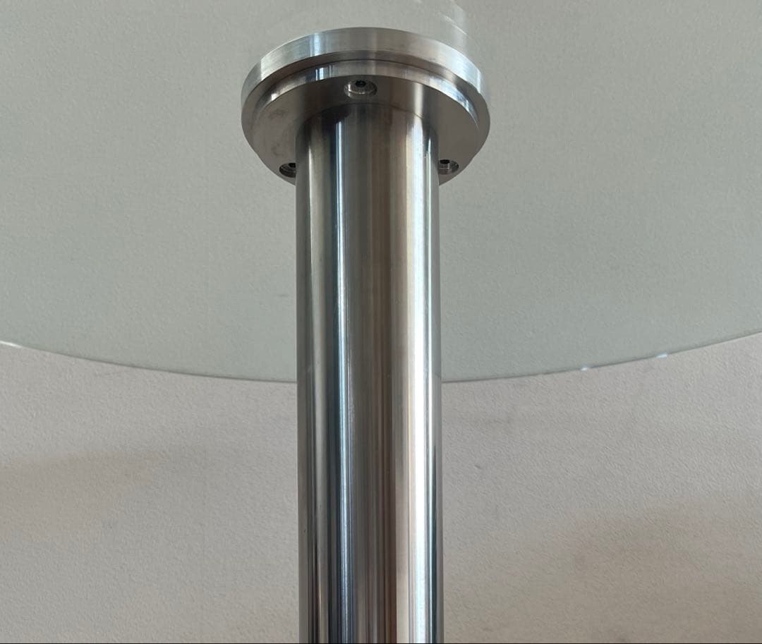 モダンスタイル　ガラステーブル　φ800 ミッドセンチュリー　ダイニング　カフェ