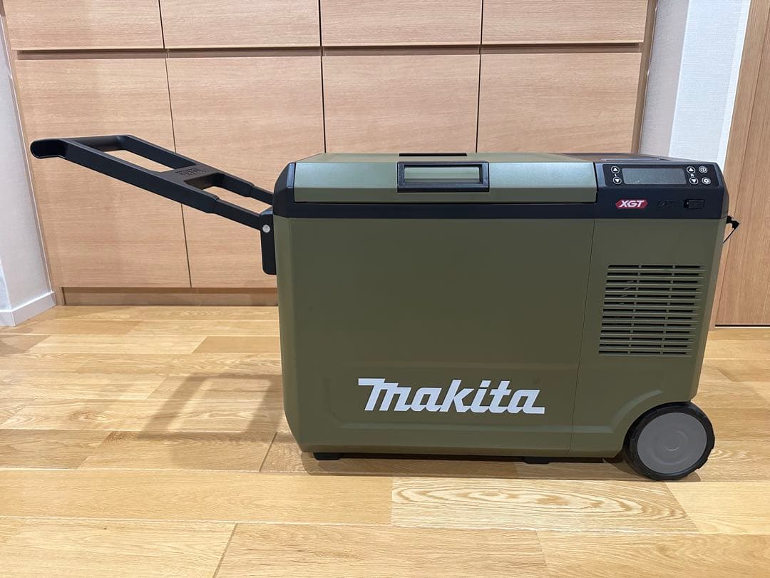 マキタ/充電式保冷温庫:オリーブ[CW004GZ0]