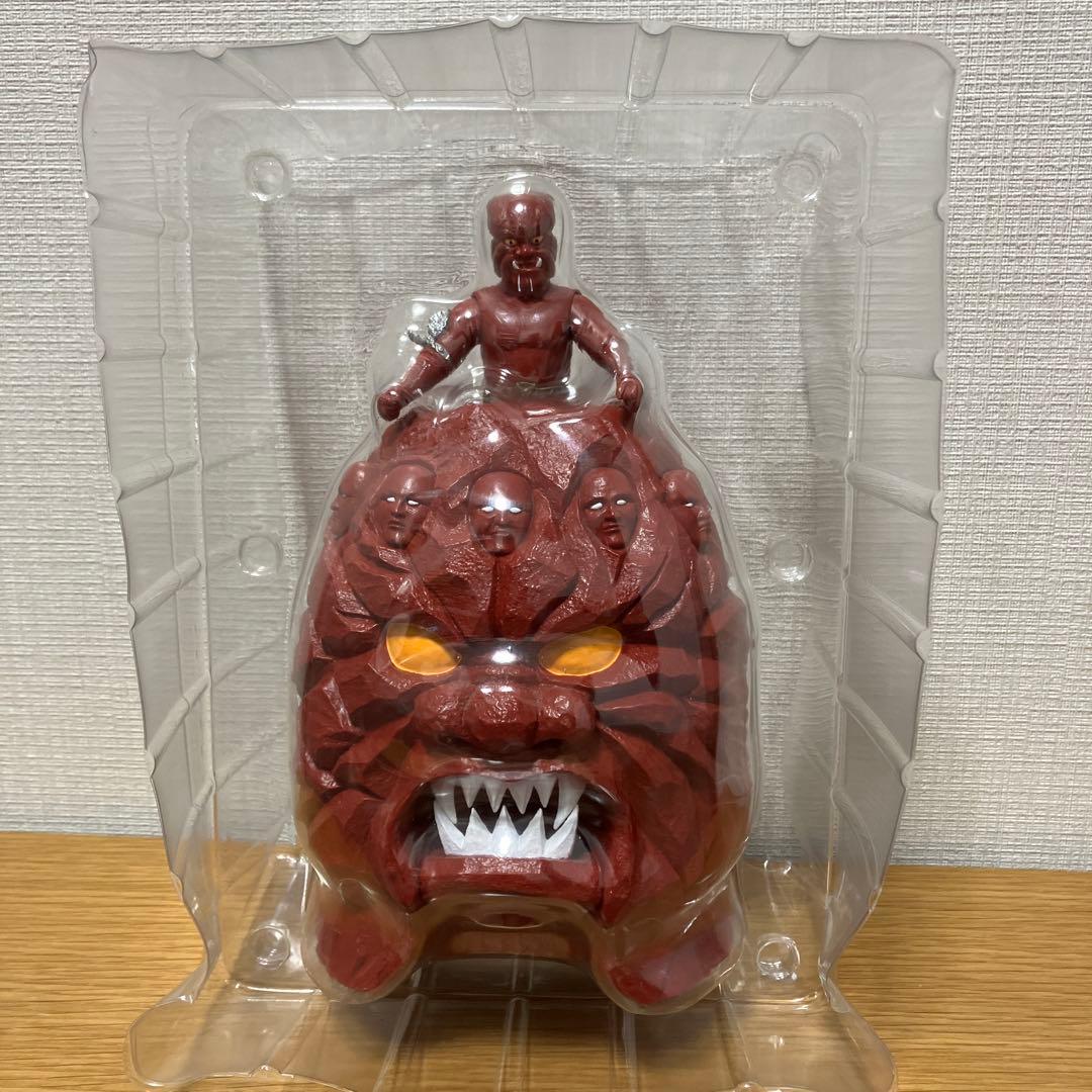 仮面ライダーアマゾン　ゲドン首領 十面鬼 アクセサリーホルダー