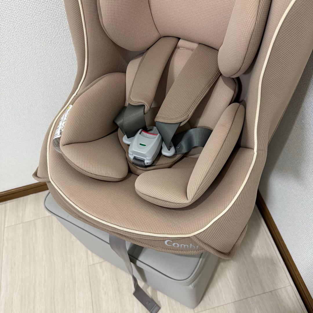 【極美品】combi チャイルドシートコッコロ S UX ヘーゼルナッツ 新生児