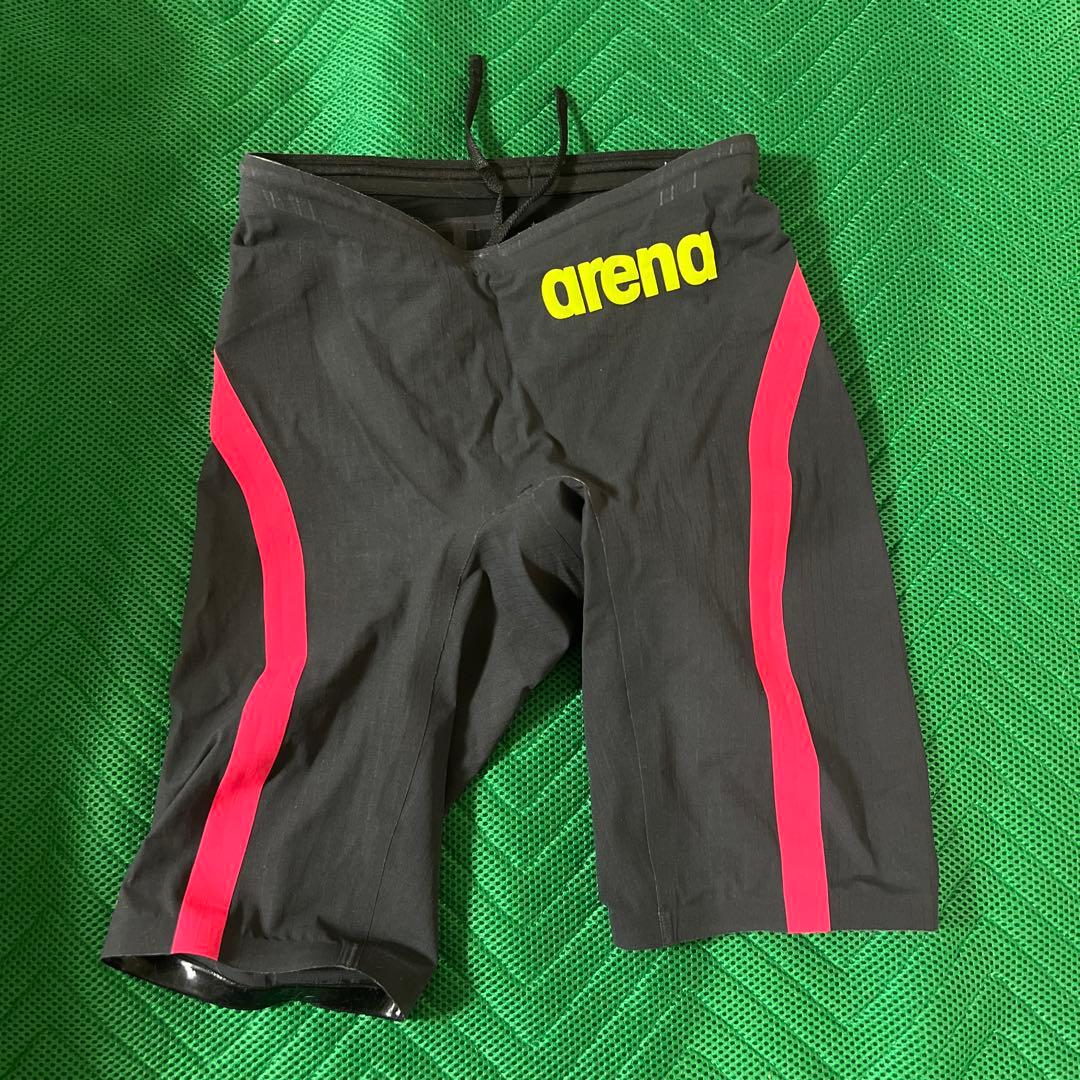 arena カーボンウルトラ