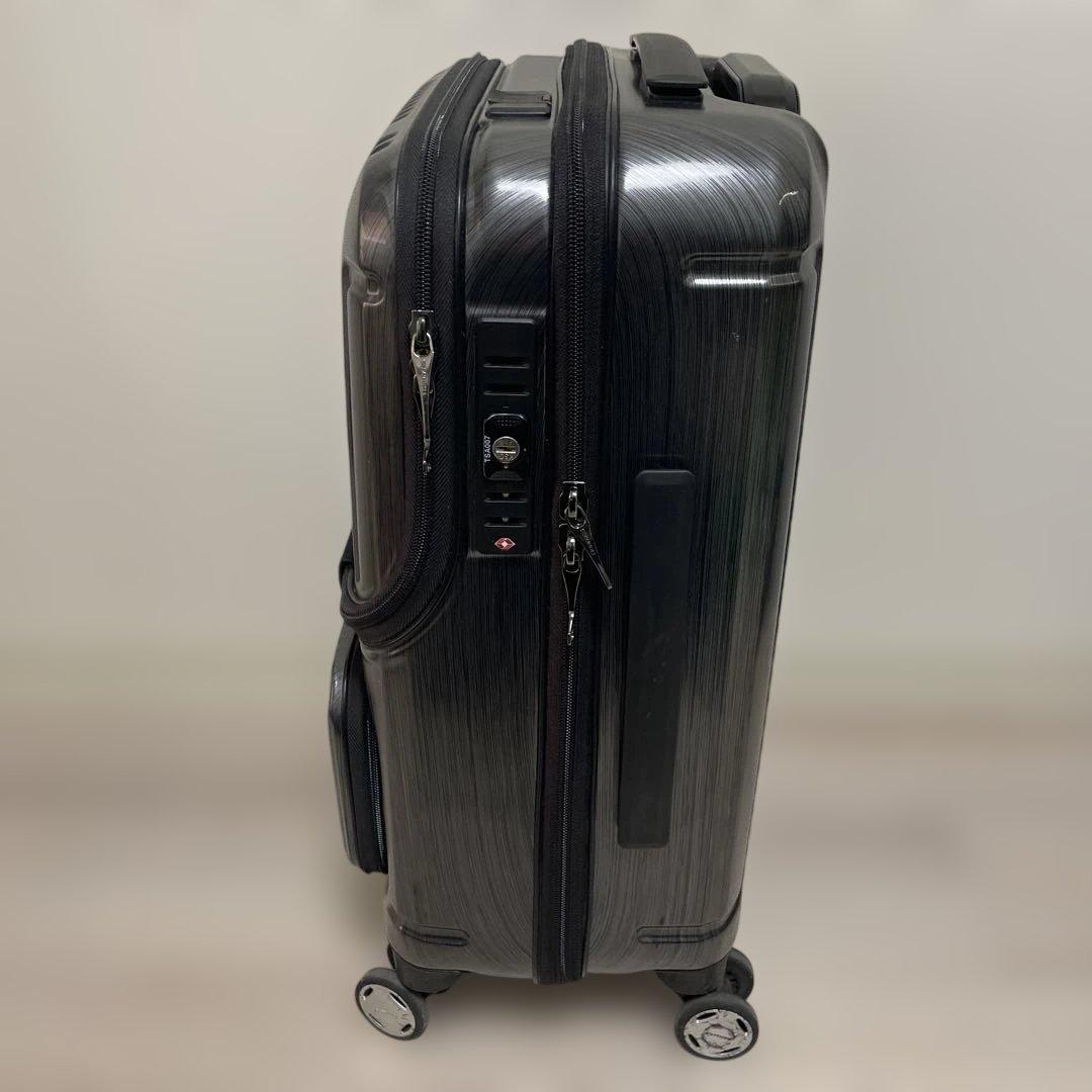 BERMASフロントオープン キャリーケース