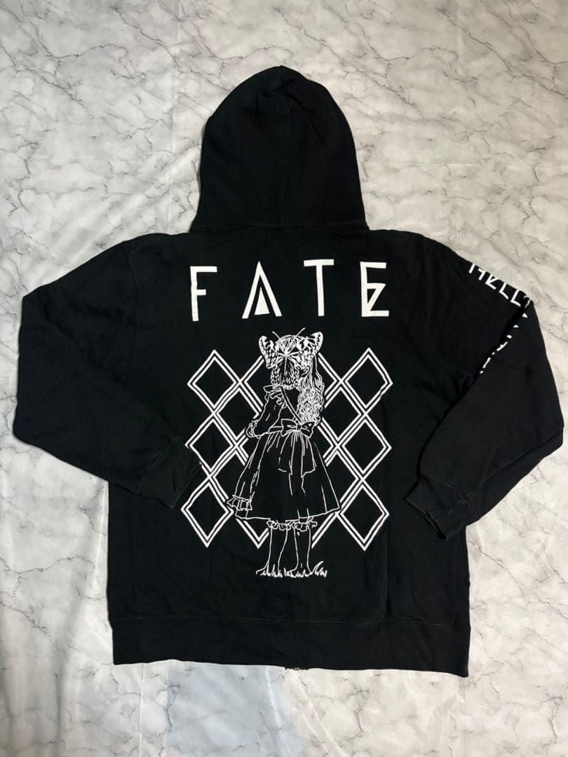 Royz パーカー ANTITHESE