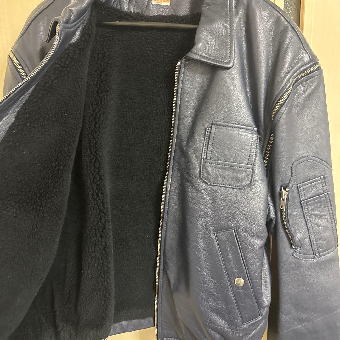 牛革　カウハイドレザー　シングルライダース