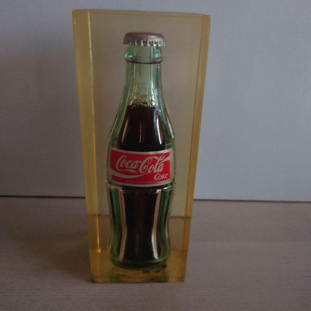 Coca-Cola 瓶入りソフトドリンク ケース付き