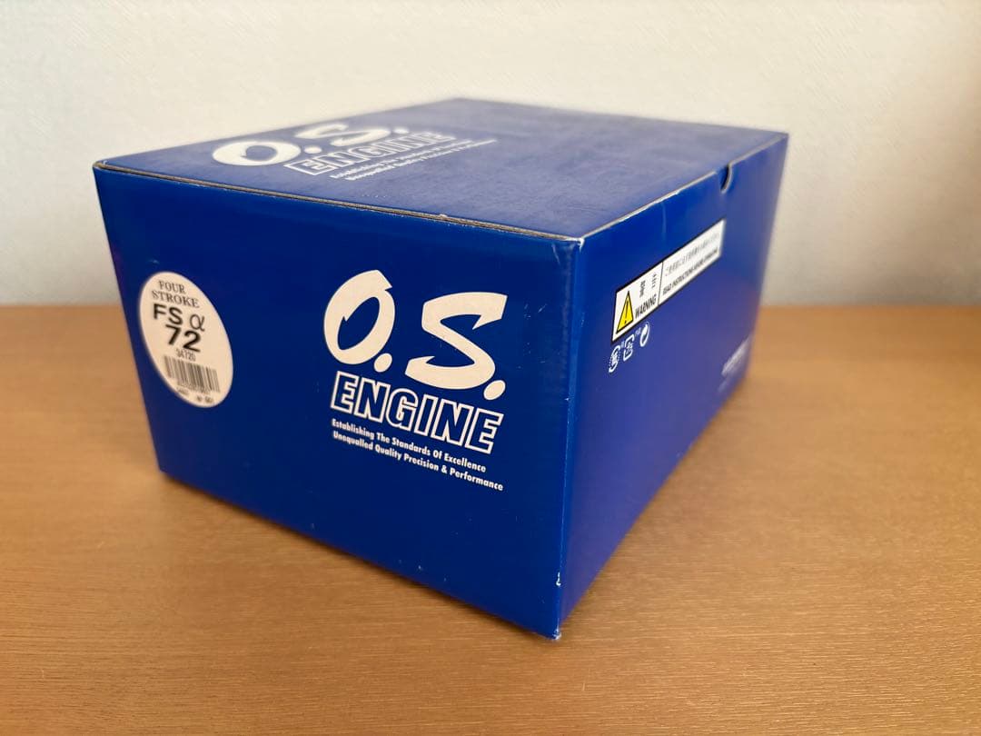 O.S 飛行機用4ストロークエンジン　FS-72α 【未使用】