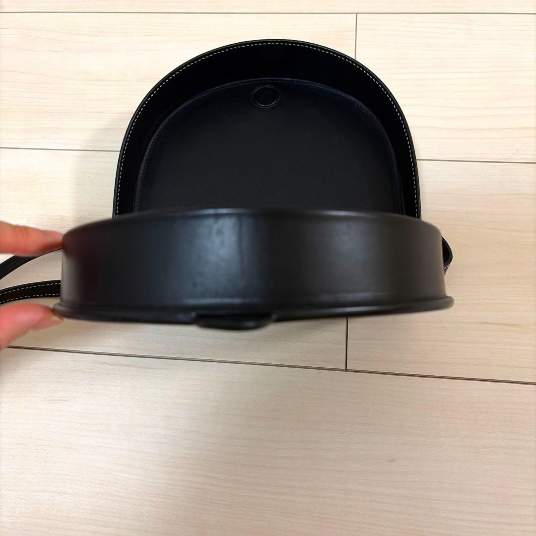 ロエベ　ヒールポーチ　スモール　ショルダーバッグ　財布　黒