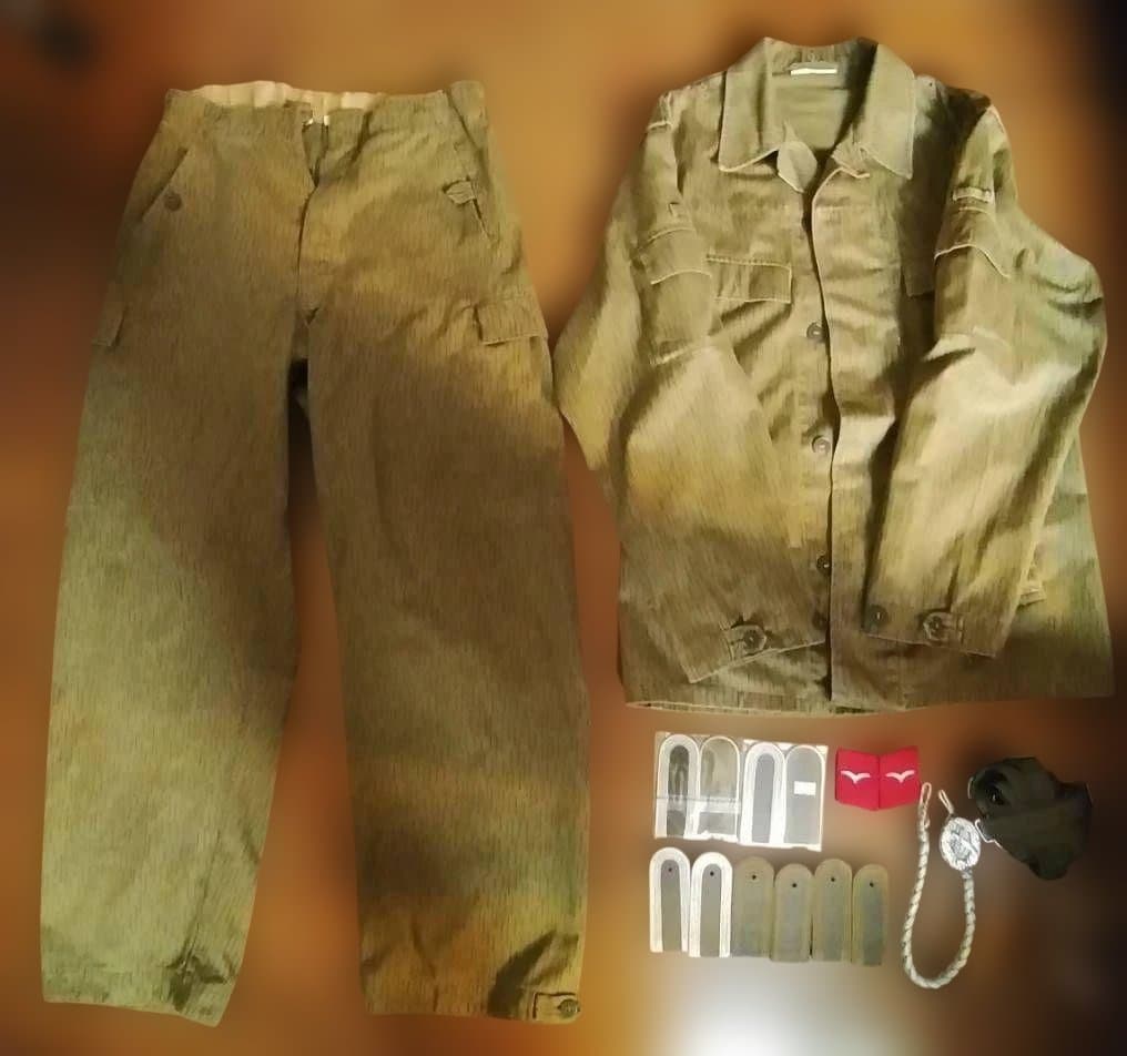 東ドイツ軍 野戦服 サスペンダー 階級章など セット