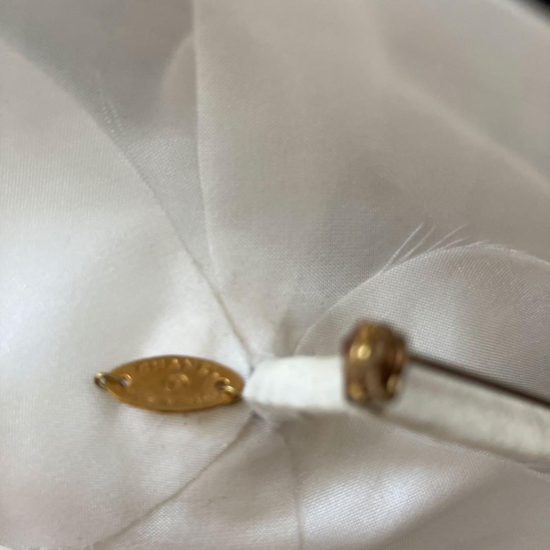 CHANEL ホワイトカメリアブローチ