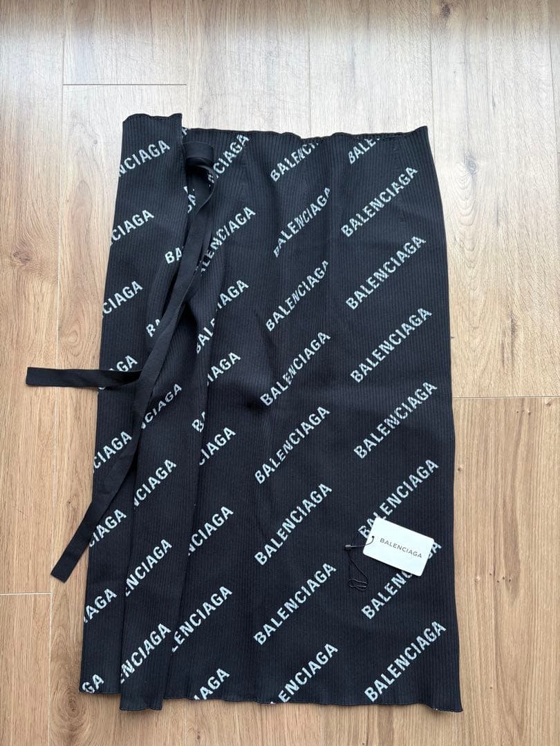 バレンシアガBALENCIAGA ロゴプリント タイトスカート S