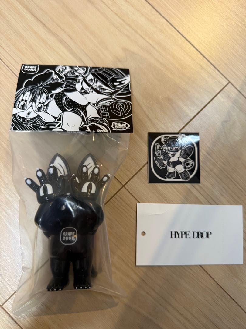 GRAPE BRAIN × スニダン限定 ジゴクネコおにぎり