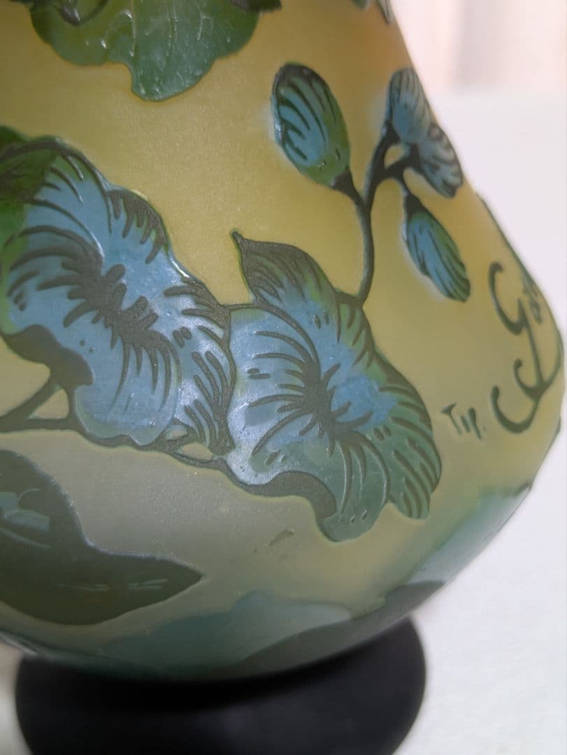 ガラス　フラスコ型花瓶　ガレ？　お値下げ中