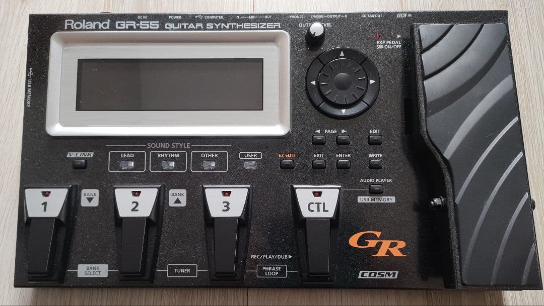 Roland GR-55 ギターシンセサイザーセット