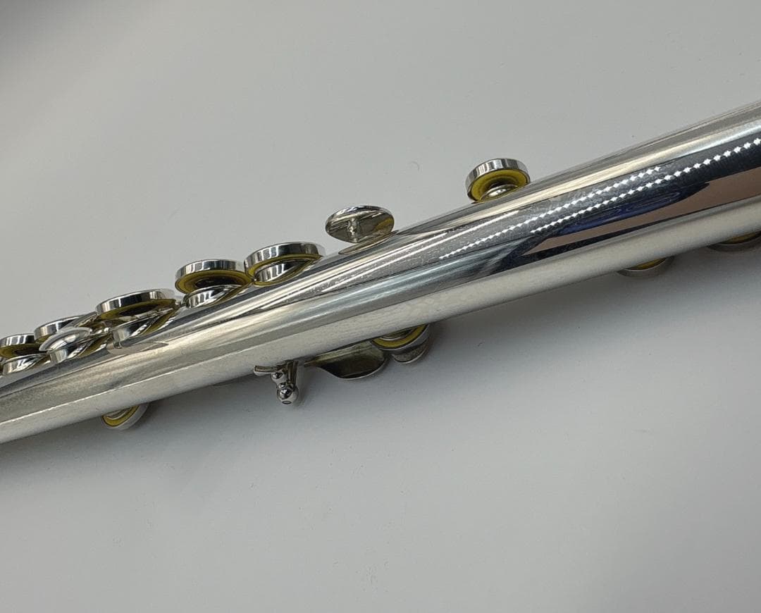 【美品】ムラマツフルートEXⅢメンテナンス済　【Eメカ付き】タンポ良好　即演奏可