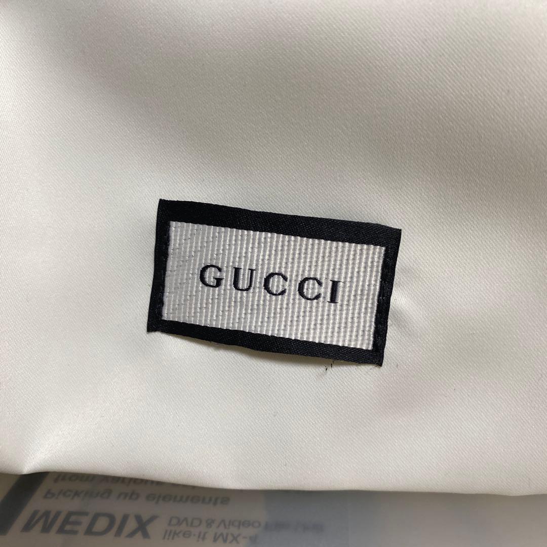バリスタさん専用　GUCCI 二つ折り財布　チェリー