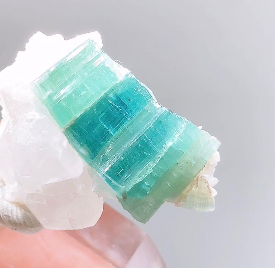 インディゴライトトルマリン　トルマリン　原石　　 　鉱物標本　187