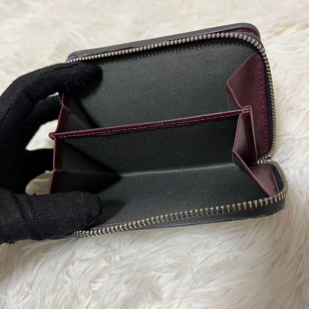 希少 Vivienne Westwood タイガーフラワー 二つ折り財布