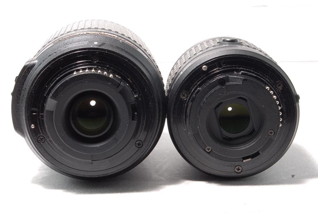 美品Nikon D5600 ダブルレンズ Wi-Fi・Bluetooth機能搭載