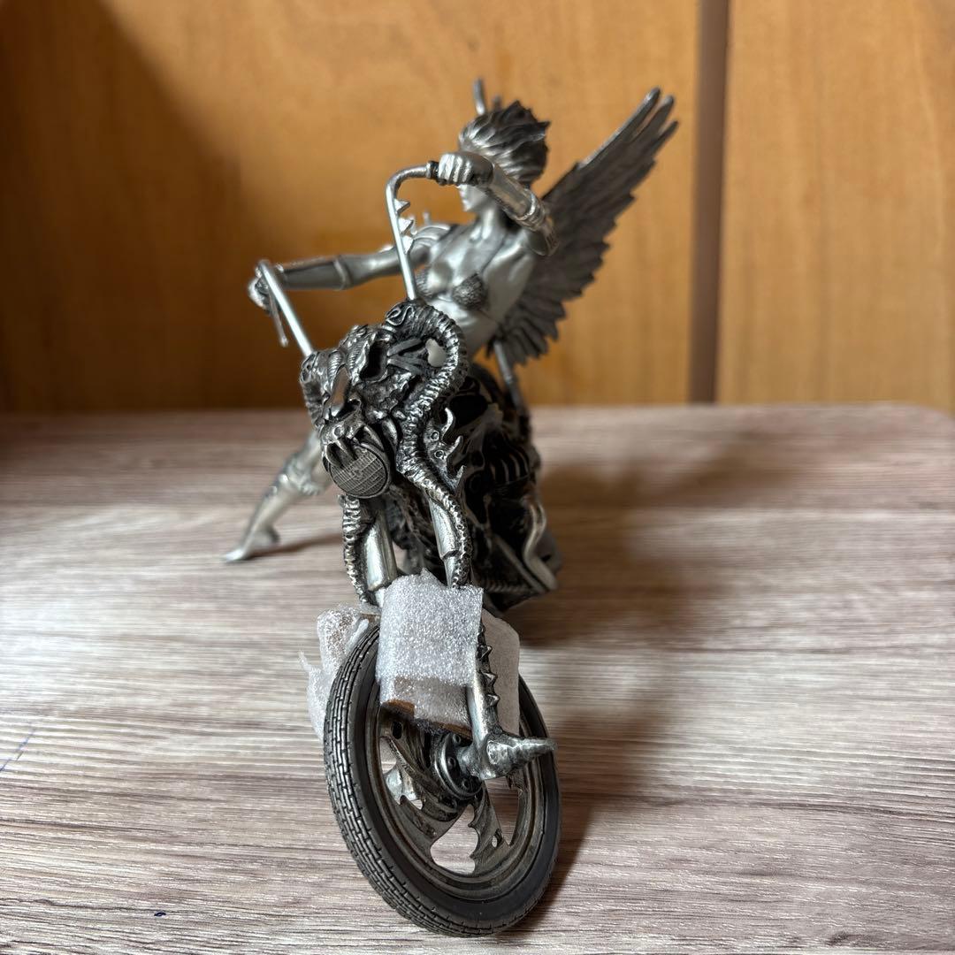 金属製　バイク　天使　フィギュア　模型　ピューター