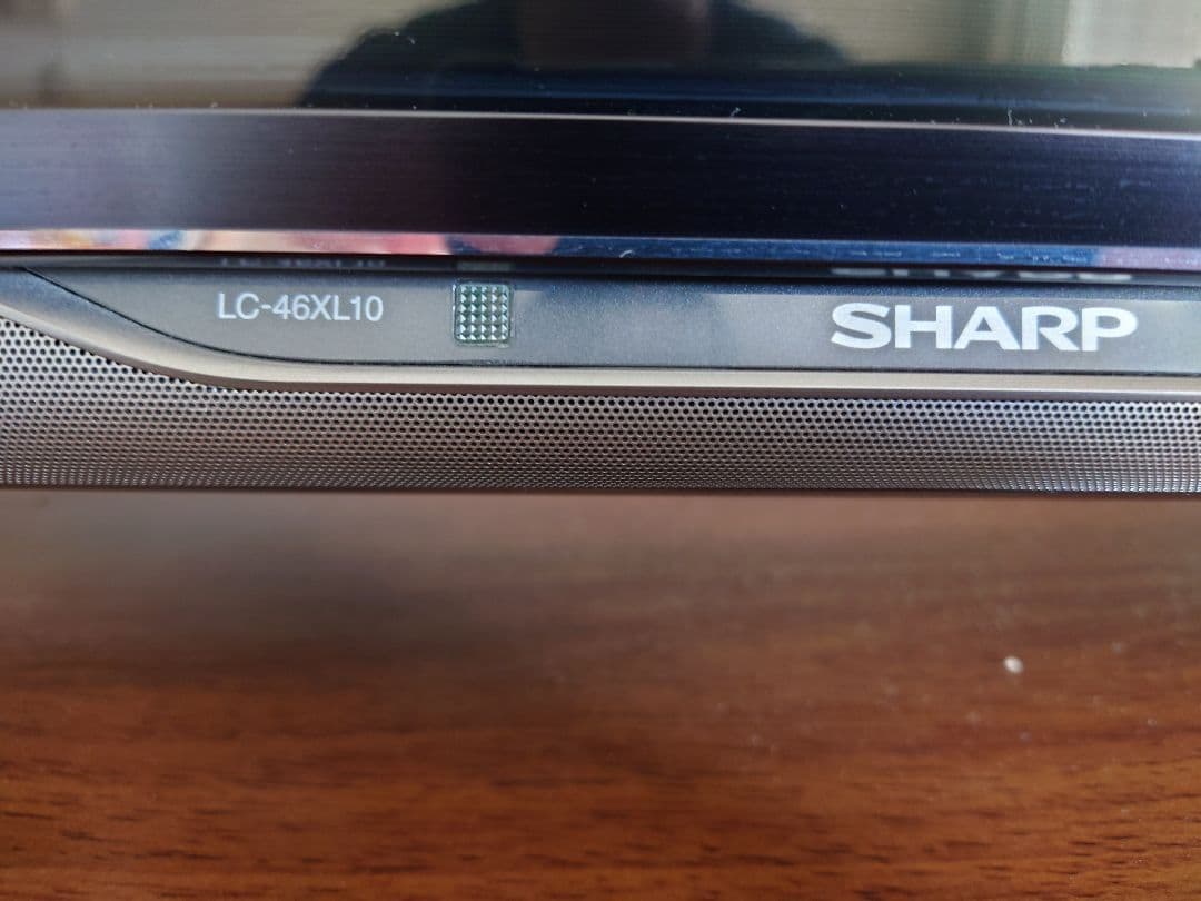 SHARP AQUOS　LC-46XL10 46インチ テレビ　送料込