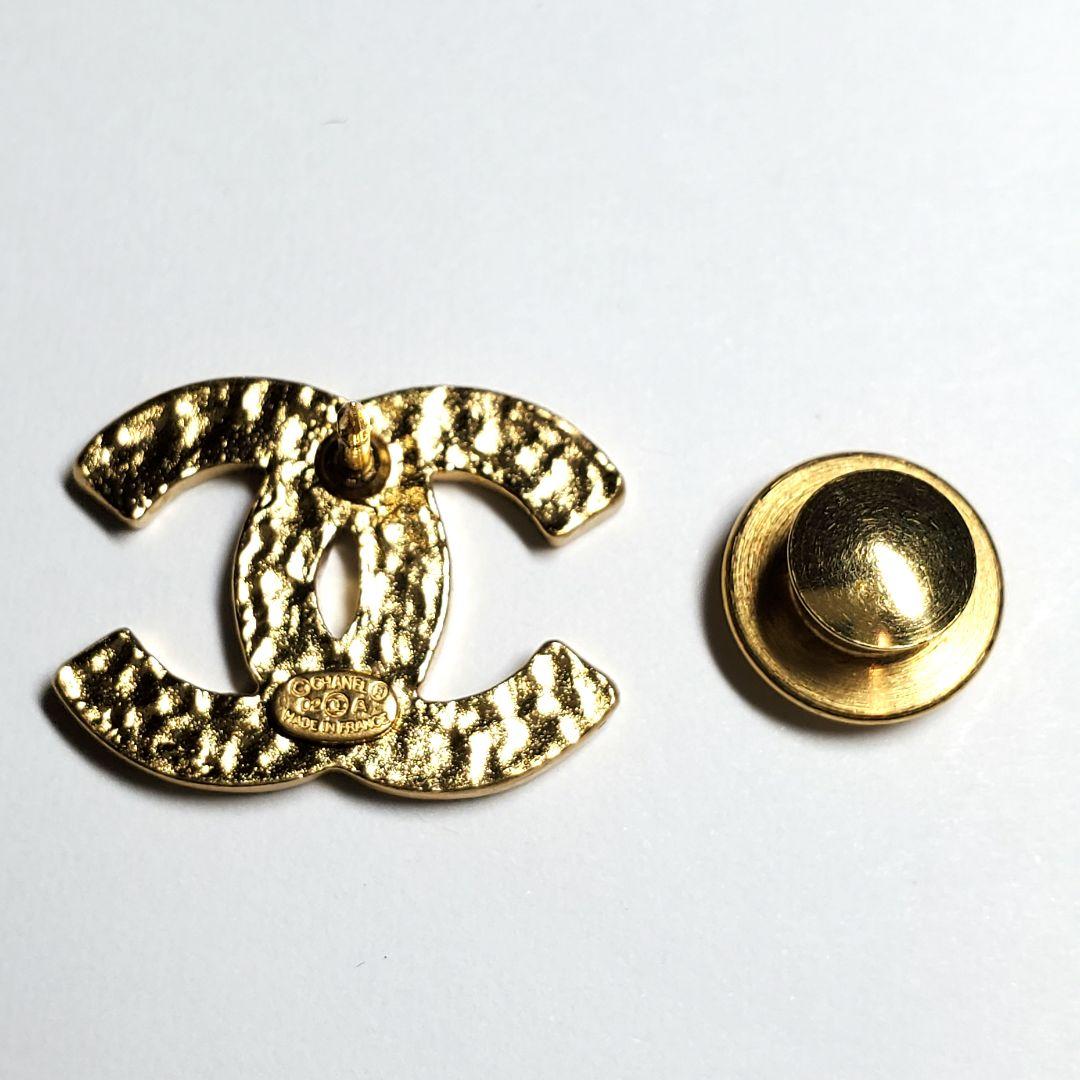 【美品】シャネルピンバッチ ブローチ3点セットココマークk020
