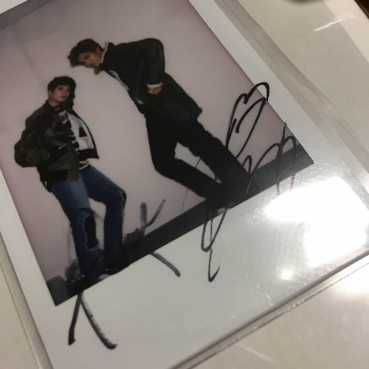 SMTW クリス アンバー 直筆サイン入りポラ exo f(x)