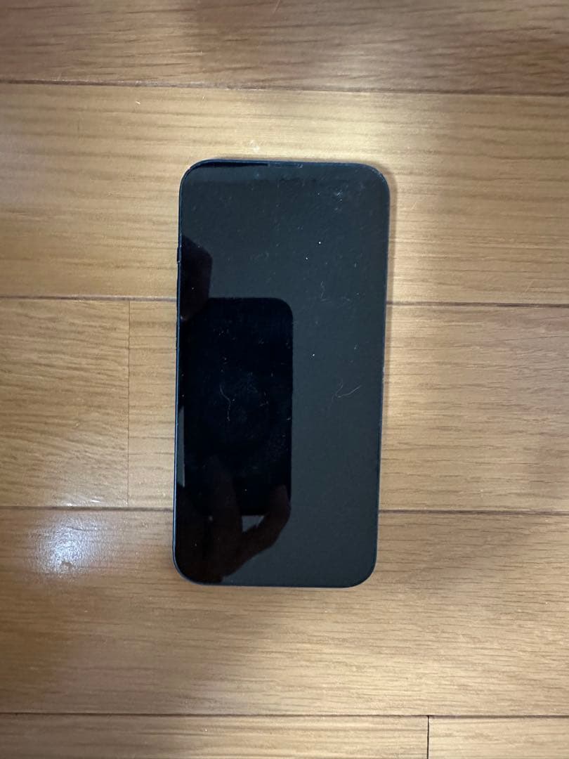 Apple iPhone 13 ブラック 本体
