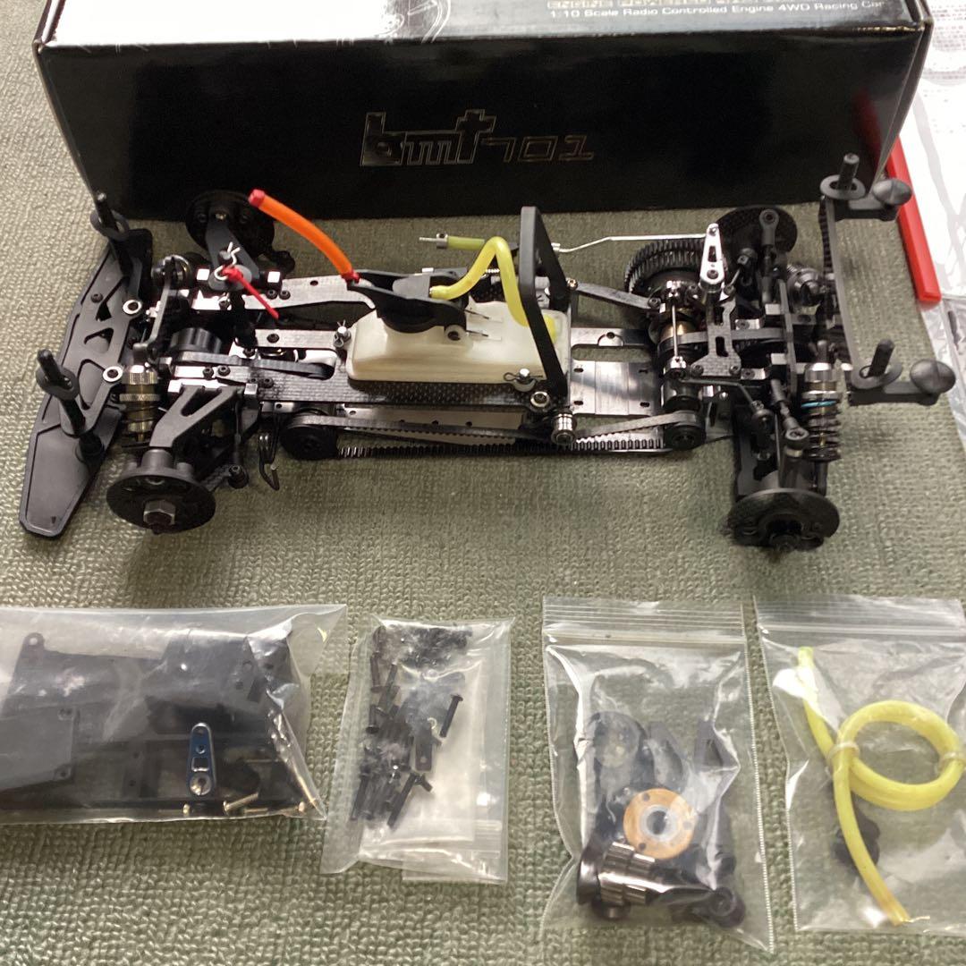 BMT社製　701 1/10GPツーリングカー組み立て済み