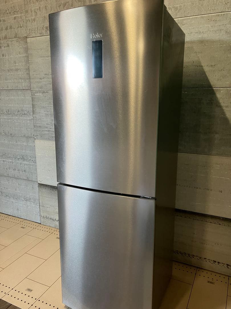 即購入可⭕️Haier／シルバー 2ドア冷蔵庫 270L