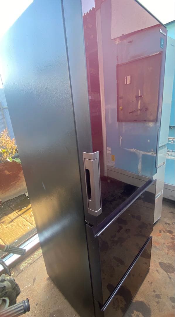 【送料込み】SHARP 2021年製　自動製氷付　冷凍冷蔵庫 350L