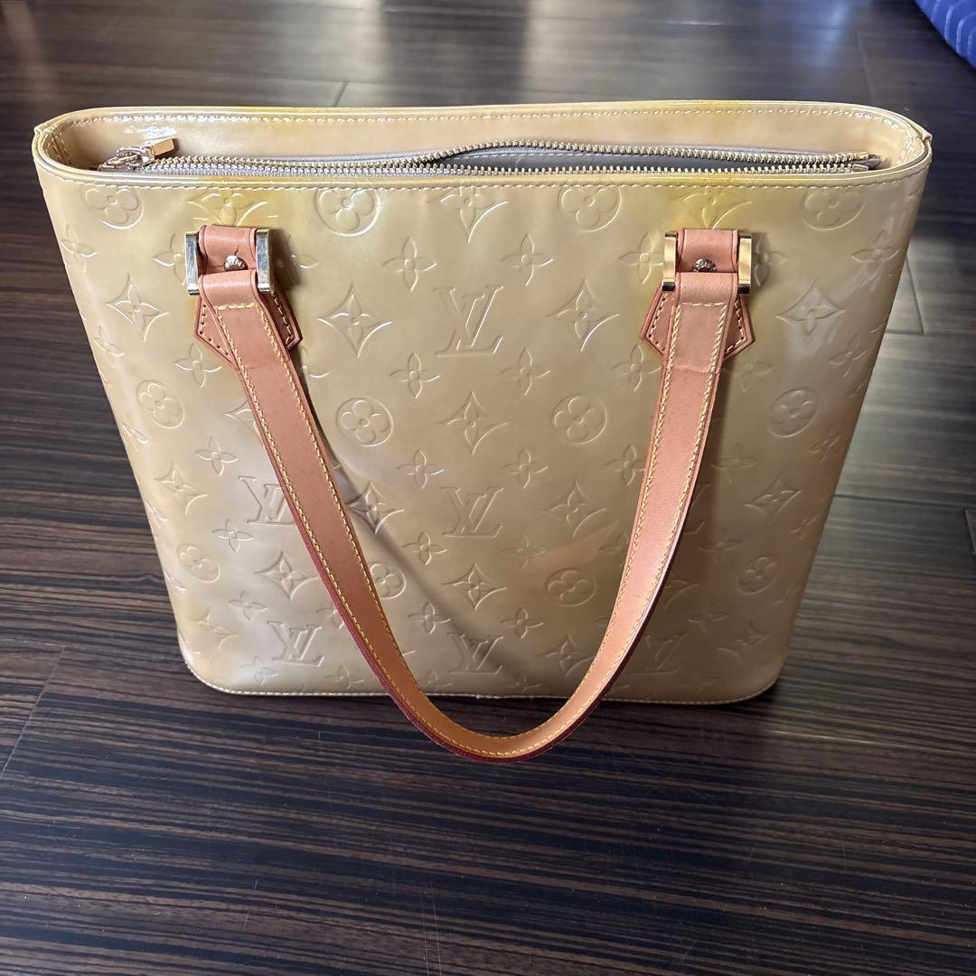 ルイビトン　エナメルバック(イエロー)