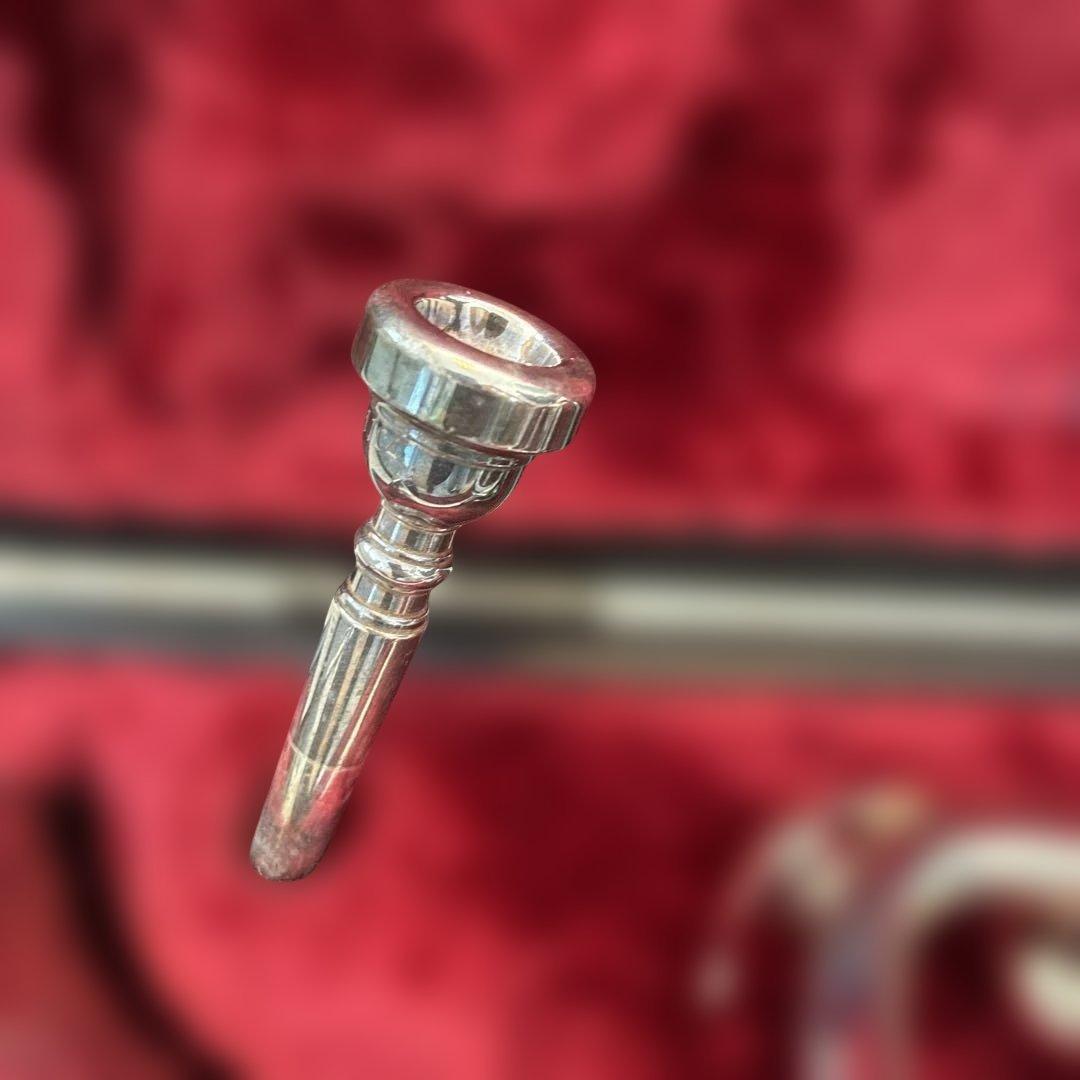 超美品　ヤマハ　トランペット　YTR1310 マウスピース、ケース付き