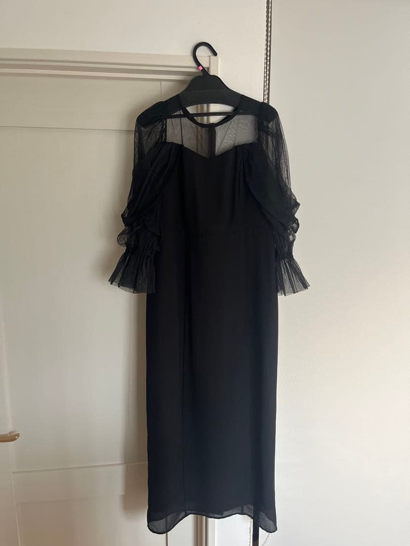 最終値下！細見えチュールオフショルダードレス〜結婚式•二次会用〜