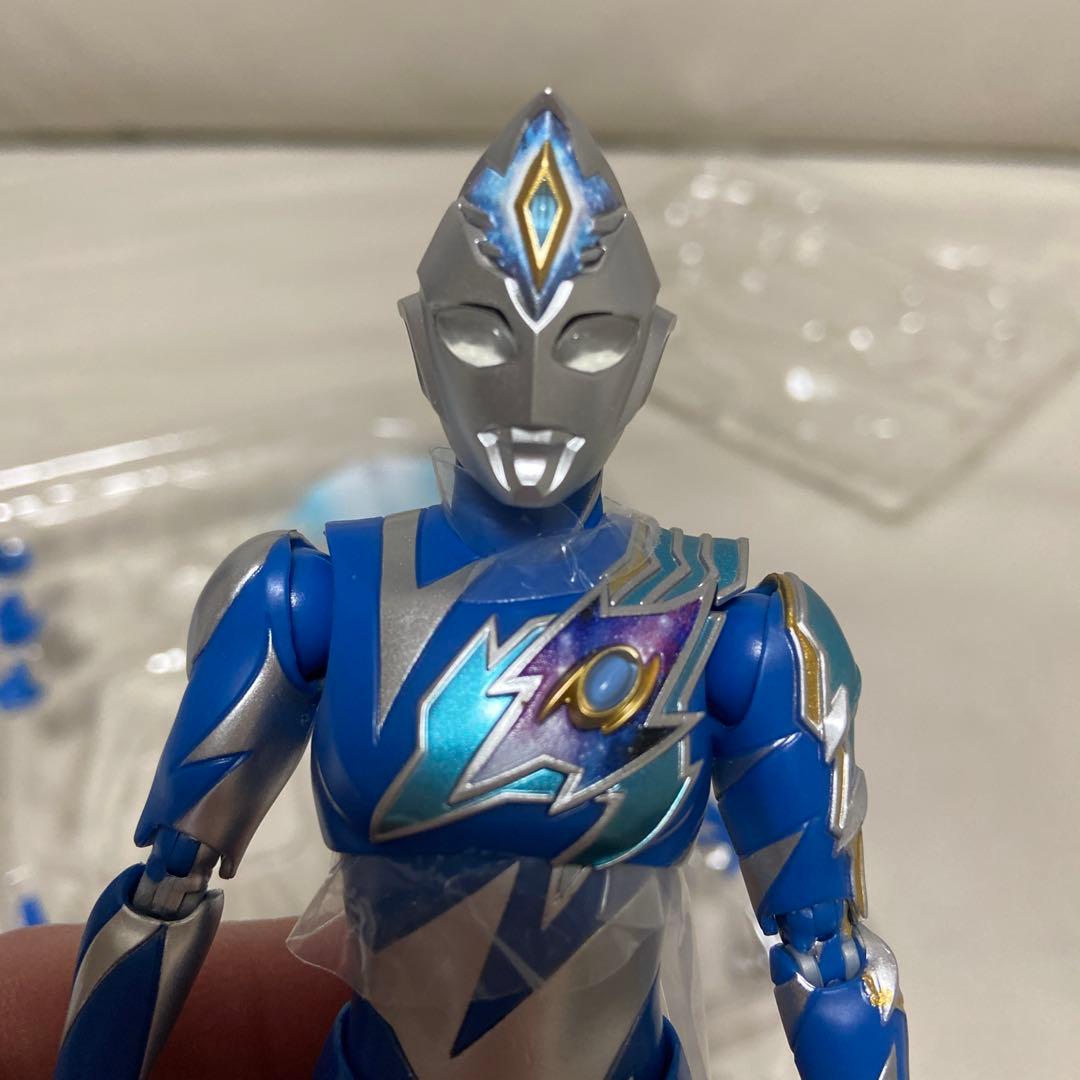 S.H.Figuarts フィギュアーツ　ウルトラマンデッカー　ミラクルタイプ
