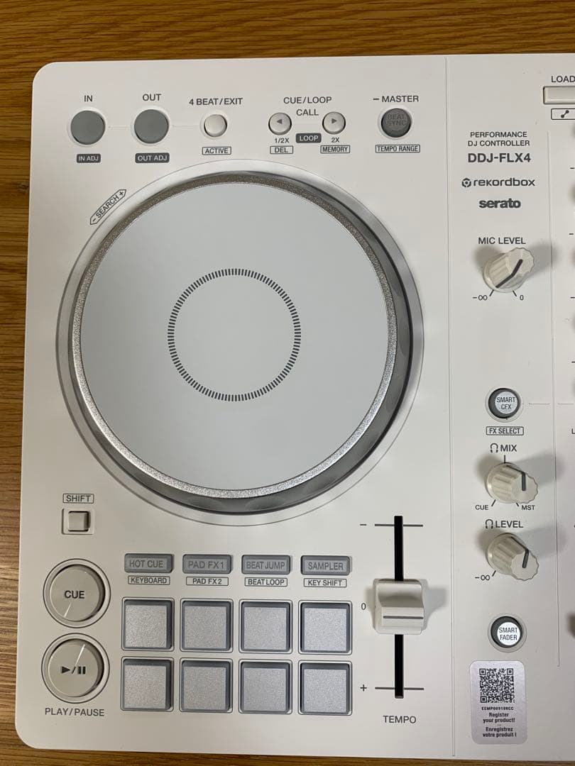 【新品に近い】DDJ-FLX4-W Pioneer DJ DJコントローラー