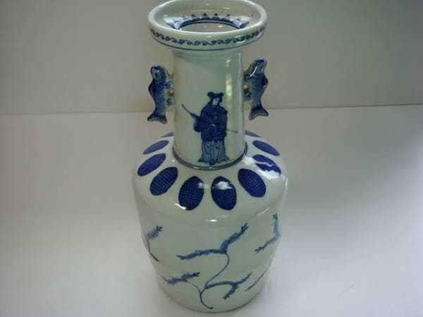 花瓶■城楽 窯院 人物 魚耳付き 染付け 唐草 花器 希少 古玩 時代物 骨董■