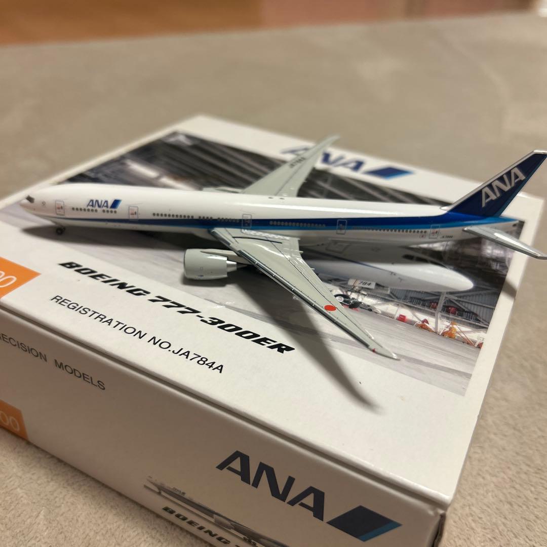 航空機・ヘリコプター ANA Boeing 777-300ER 1:400