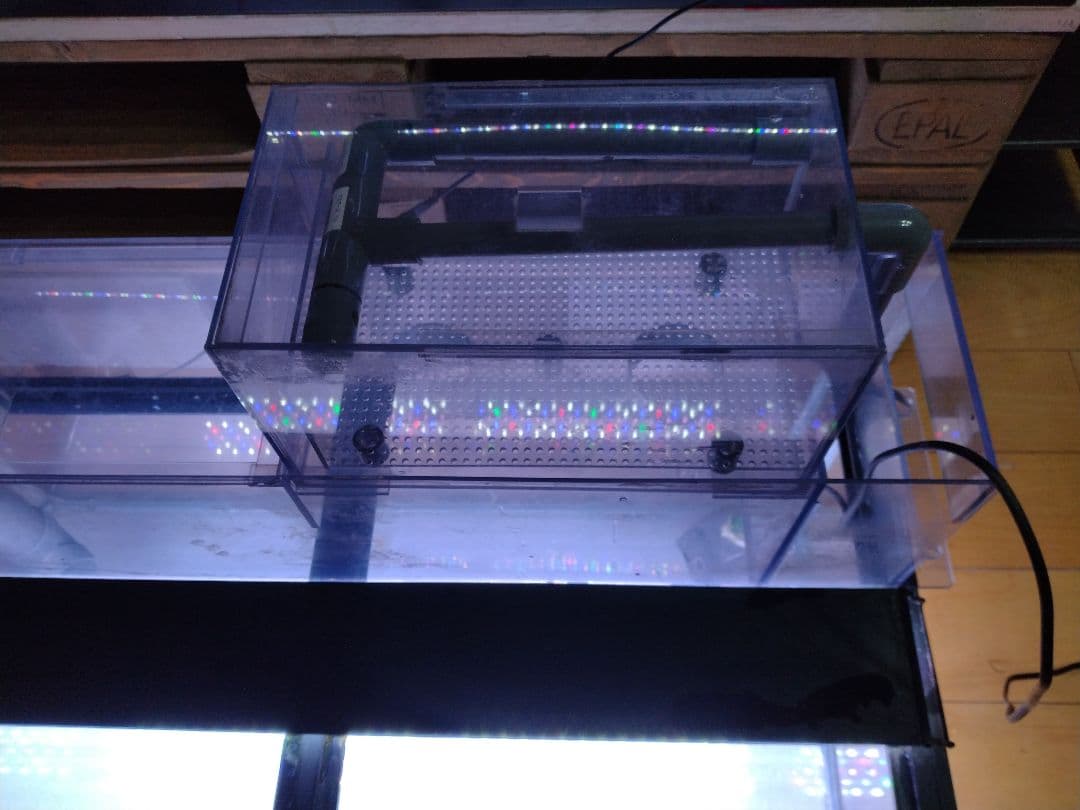 【引き取り限定】【大阪市】90cm水槽・上部フィルター・照明・ポンプの4点セット