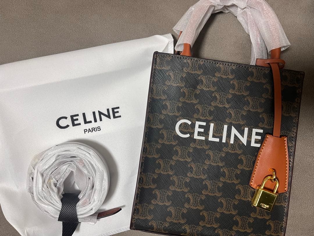 【新品・未使用】CELINEバック